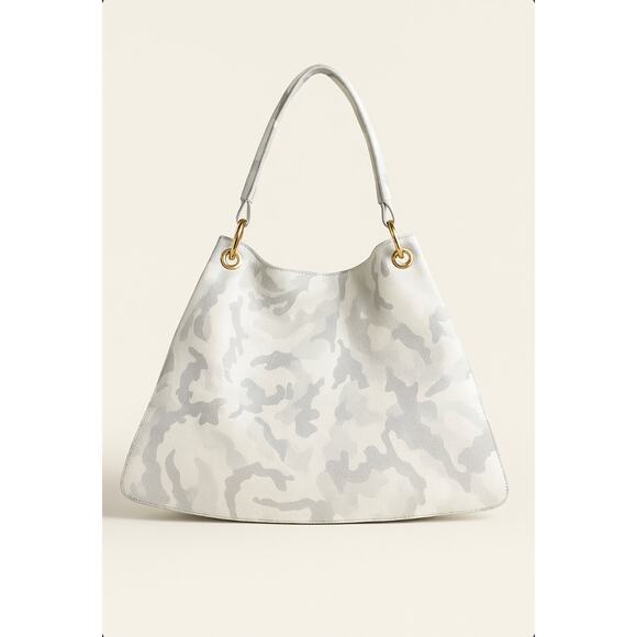 Mark & Graham Soft Camo Tote White Gray Shoulder Bag Casual Luxe Style Large - Picture 1 of 11